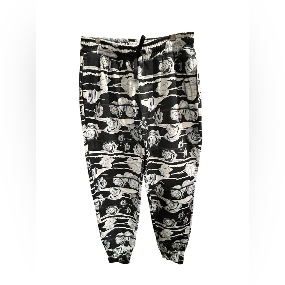 NWT Fresh Prince of Bel-Air Rose Print Joggers Black & White L & XL
